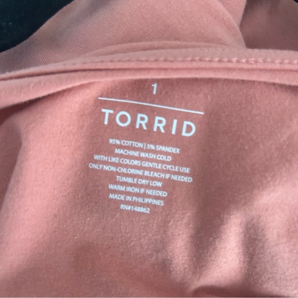 New Torrid Foxy Notch Neck Cap Sleeve Top - Picture 5 of 7